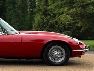 Jaguar E-Type 2+2 13