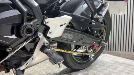 Kawasaki Ninja 650 Z650 2023 1 OWNER ONLY 10K SPORTS BIKE 650 LONG MOT WARRANTY A2 18