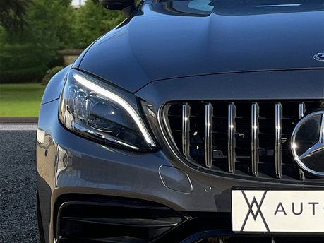 Mercedes-Benz C Class AMG C 63 S PREMIUM PLUS 17