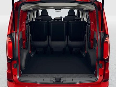 Volkswagen Transporter Sportline 2.0L TDI T32 AUTO COMBI 6