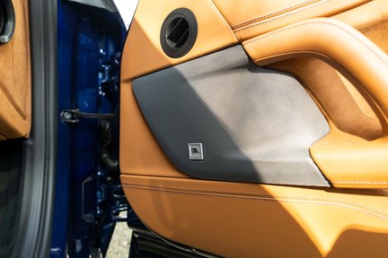 Ferrari GTC4 Lusso V12 42