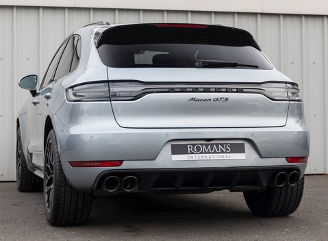 Porsche Macan GTS 3