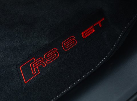 Audi RS6 Avant GT 27