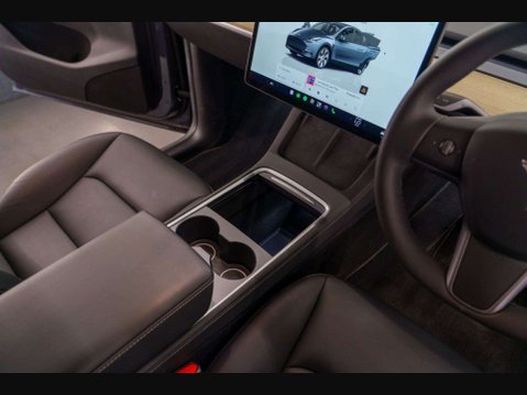 Tesla Model Y (Dual Motor) Long Range SUV 5dr Electric Auto 4WDE (384 bhp) NEW IN STOCK 22