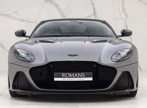 Aston Martin DBS Superleggera 4