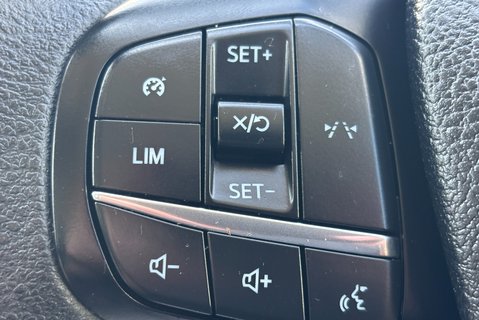 Ford Transit 350 Drw L2 165ps Single Cab Tipper - Rear Camera 26