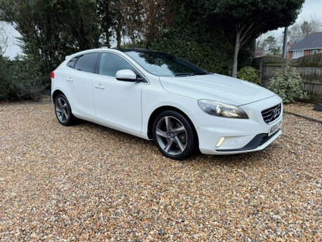 Volvo V40 2.0 D4 R-Design Lux Nav Geartronic Euro 6 (s/s) 5dr 2