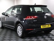 Volkswagen Golf S TSI 8