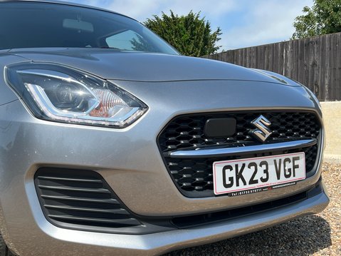 Suzuki Swift SZ-L DUALJET MHEV 16