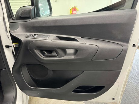 Vauxhall Combo 1.5 Combo 2300 Professional Turbo D S/S 35