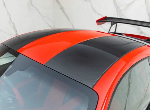 Porsche 911 GT2 RS (991) 36