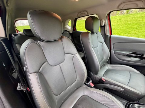 Renault Captur SIGNATURE NAV DCI 15