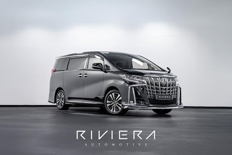 Toyota Alphard 2.5 MPV 2.5 SUV Automatic Petrol 1