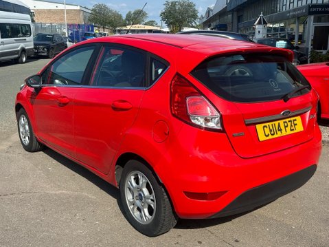 Ford Fiesta 1.6 TDCi ECOnetic Zetec Euro 5 (s/s) 5dr 11