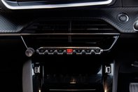 Peugeot 208 ALLURE 32