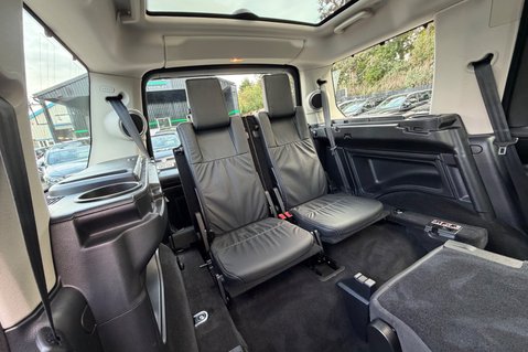 Land Rover Discovery SDV6 LANDMARK - ONE OWNER - 10 SERVICED INC CAMBELT 65