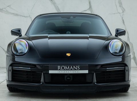 Porsche 911 Turbo S (992) 7