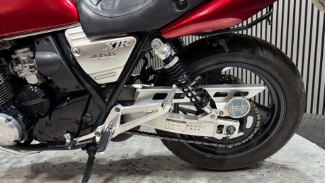 Yamaha XJR 1999 RUNNING PROJECT BIKE 28K RARE 400CC A2 CLASSIC 23