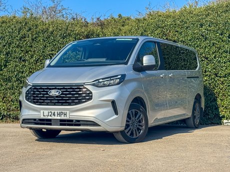 Ford Tourneo Custom Titanium Luxe | 9 Seat | Auto | L2 LWB | 320 | Euro 6 | £31,790 + vat