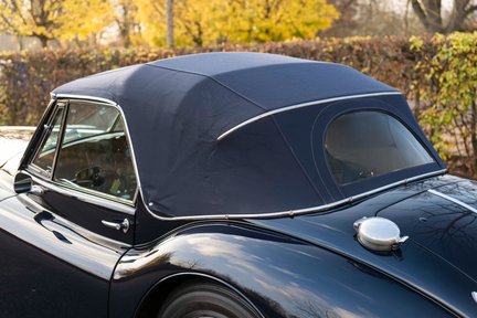 Jaguar XK 140 Drop-Head Coupe 11