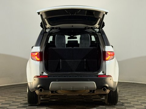 Land Rover Discovery Sport SD4 HSE LUXURY 8