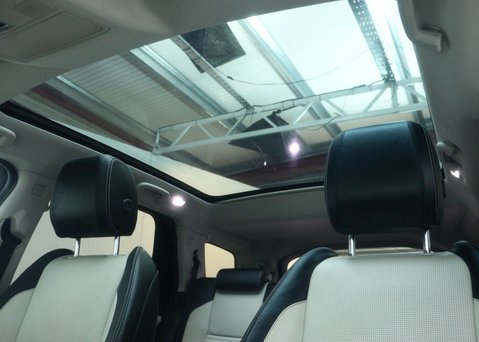 Land Rover Discovery Sport 2.0 P250 MHEV R-Dynamic SE SUV 5dr Petrol Auto 4WD Euro 6 (s/s) (249 ps) 54