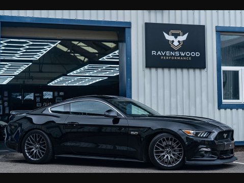 Ford Mustang 5.0 Mustang GT 2dr 1