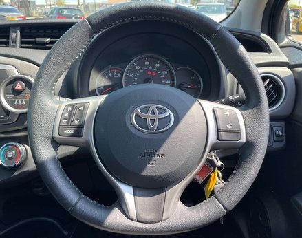 Toyota Yaris 1.0 Yaris TR VVT-i 5dr 19