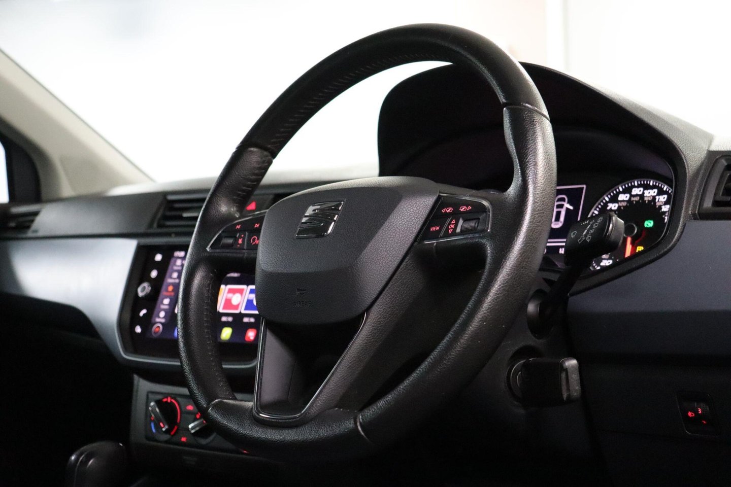 2021 SEAT Arona — image 10