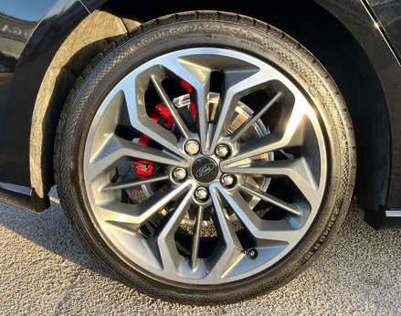 Ford Focus 1.0 Focus ST-Line X MHEV Auto 5dr 14