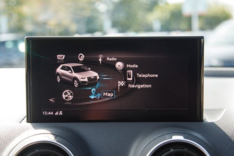 Audi Q2 SQ2 TFSI QUATTRO VORSPRUNG 18