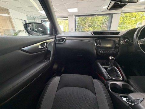 Nissan Qashqai 1.5 dCi N-Connecta Euro 6 (s/s) 5dr 45