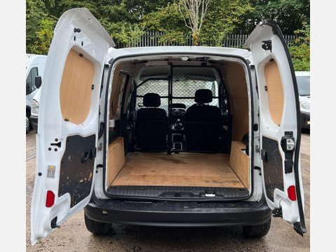 Renault Kangoo 1.5 dCi ENERGY ML19 Business Panel Van 5dr Diesel Manual MWB Euro 6 (s/s) ( 16