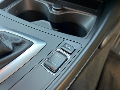 BMW 1 Series 120D XDRIVE M SPORT 36