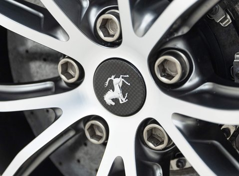 Ferrari 812 Superfast 24