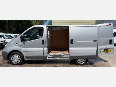 Vauxhall Vivaro 2.0 2900 CDTi FWD L1 4dr 13