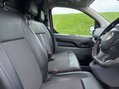 Vauxhall Vivaro 1.5 Vivaro 2900 Dynamic S/S 9