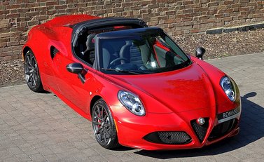Alfa Romeo 4C Spider 6