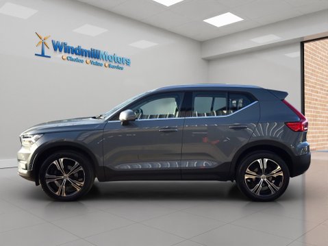Volvo XC40 1.5 T3 Inscription Pro Euro 6 (s/s) 5dr 8