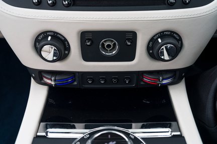 Rolls-Royce Wraith 19