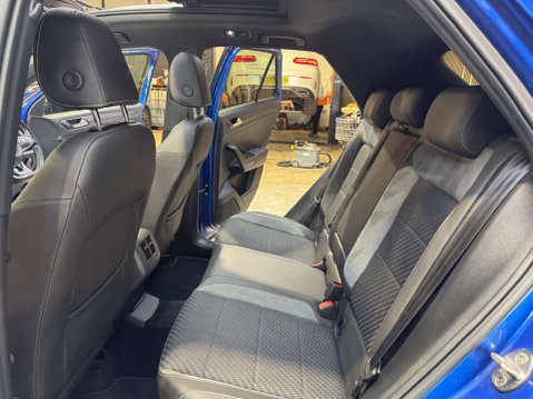 Volkswagen T-Roc 1.5 T-Roc R-Line TSi Evo Semi-Auto 5dr 67