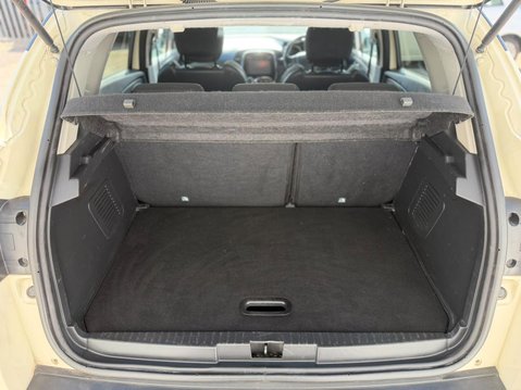 Renault Captur 1.5 dCi ENERGY Dynamique S MediaNav Euro 5 (s/s) 5dr 27