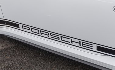 Porsche 911 Turbo S GB Edition (991) 29