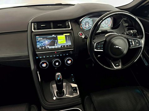 Jaguar E-Pace E-PACE R-DYNAMIC HSE 12
