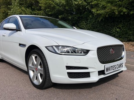 Jaguar XE 2.0i Portfolio Auto AWD Euro 6 (s/s) 4dr 55