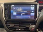 Peugeot 208 1.2 VTi Style Euro 5 5dr 26