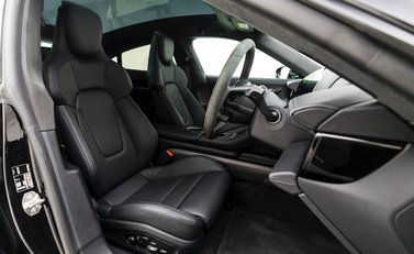 Porsche Taycan Turbo S 10