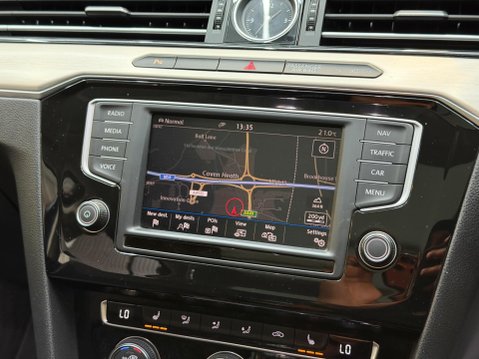 Volkswagen Passat 2.0 TDI BlueMotion Tech GT Euro 6 (s/s) 5dr 82