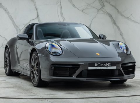 Porsche 911 Targa 4S (992) 12
