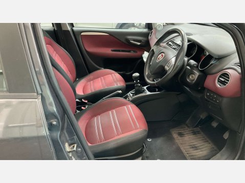 Fiat Punto Evo 1.4 Dynamic Hatchback 5dr Petrol Euro 5 (s/s) (77 bhp) 10